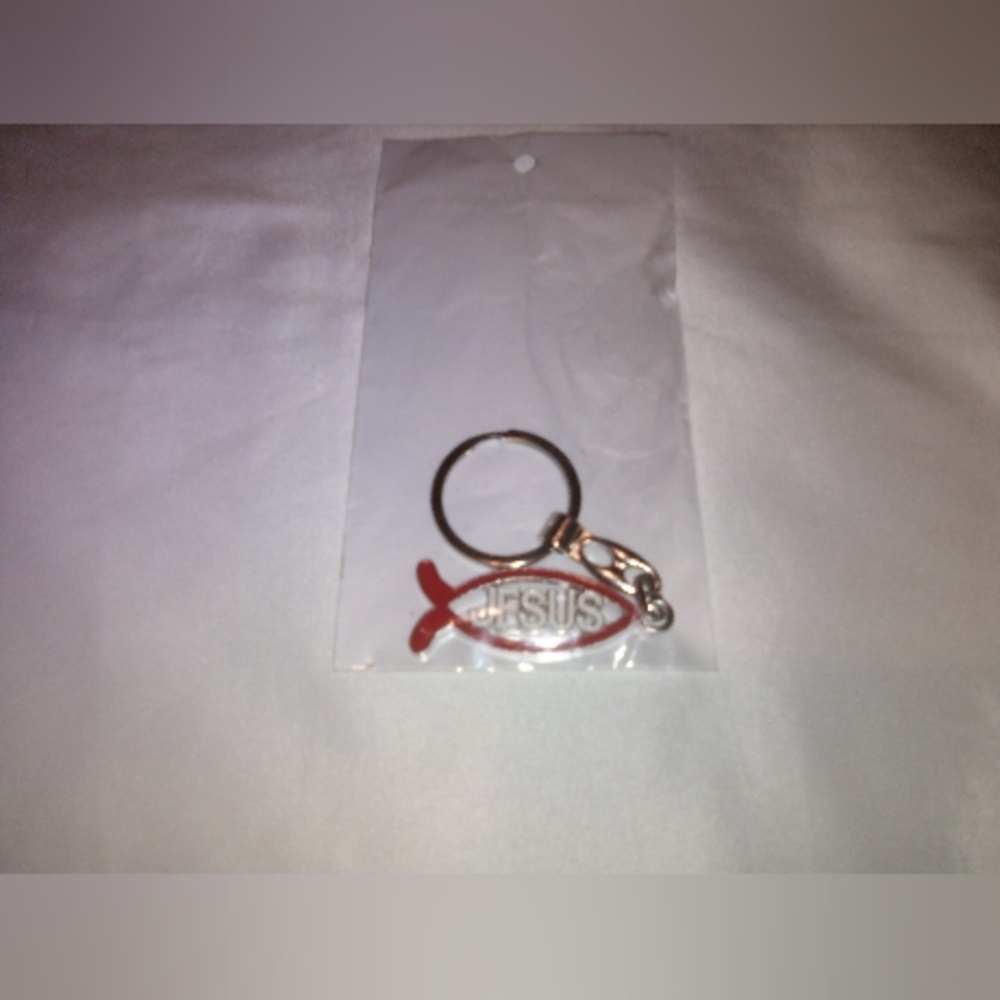 (2) Keychains - Picture 4 of 6